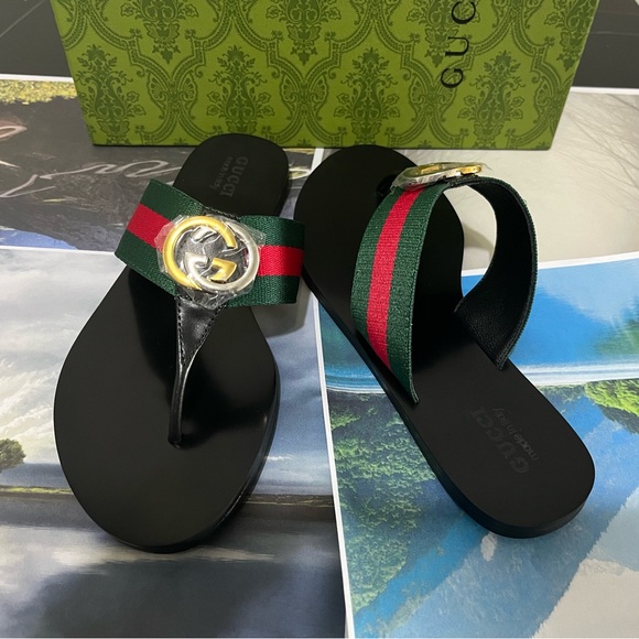 Gucci Black and Red Green Stripe Sandals - Picture 3 of 4